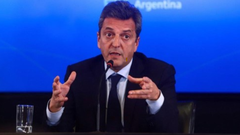 Massa aseguró que “la economía argentina será fuerte cuando venda más de lo que compra”