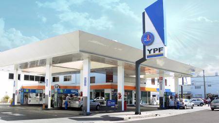 Al igual que Shell, YPF aumentó sus combustibles en un 3,8%