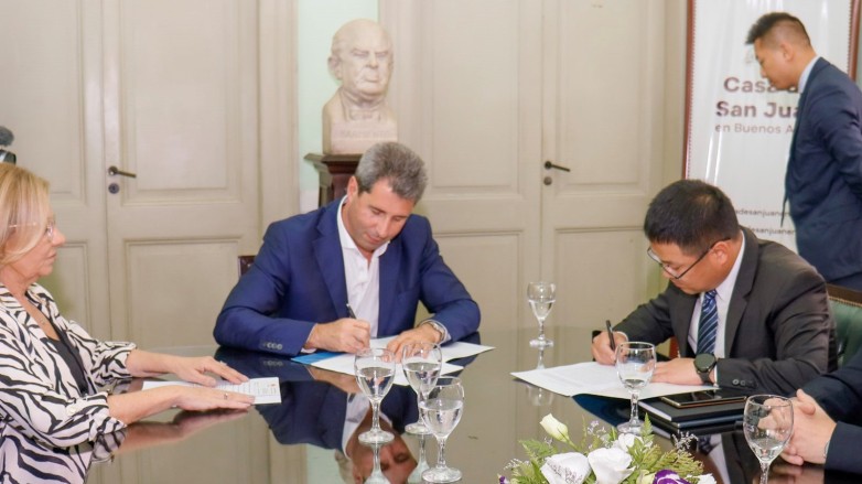 Adjudicaron el proyecto de conectividad para la Red Provincial de Fibra Óptica