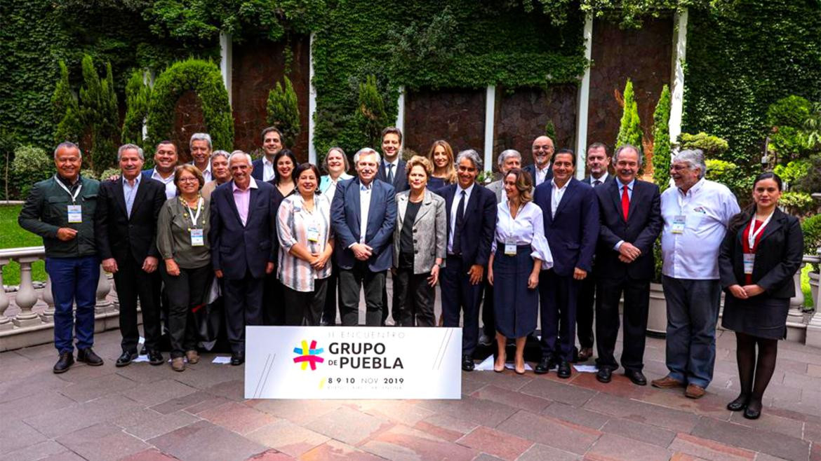 Grupo de Puebla manifestó su «profunda inquietud» por la «dirección» constitucional de Chile