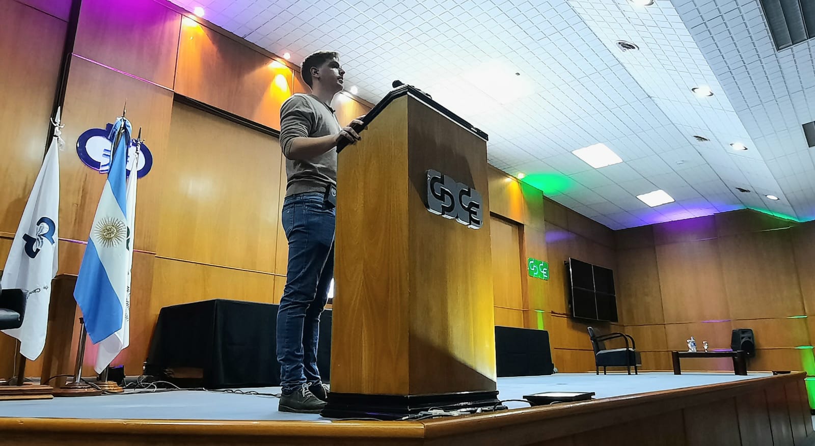 Los liderazgos y nuevos desafíos de las Ciencias Económicas