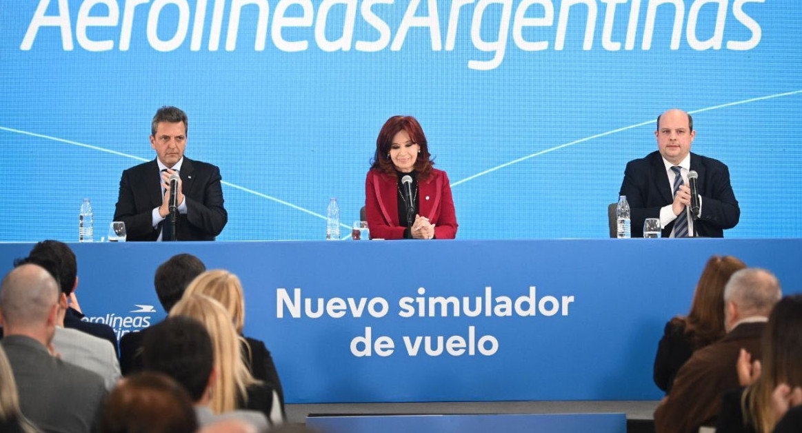 Cristina Kirchner lanzó duras críticas contra la oposición y el FMI
