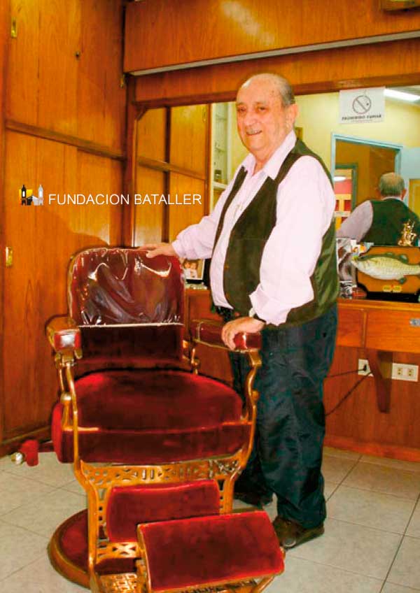Arquímedes Di Lorenzo en su peluquería
