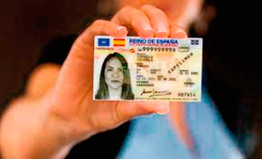 Información contenida en un documento de identidad y resguardo de la privacidad en la Unión Europea
