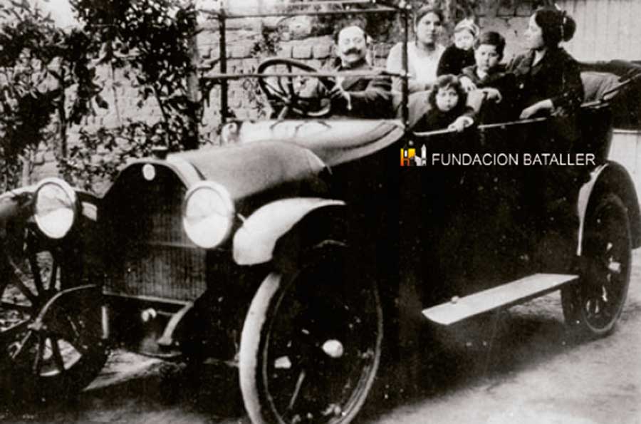 Los Palmero en auto nuevo