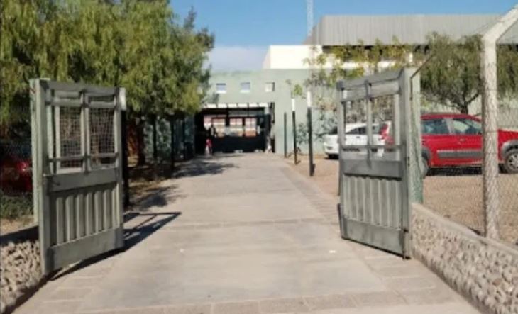 Escuela Villicum: robaron sanitarios, termotanque y ventanas
