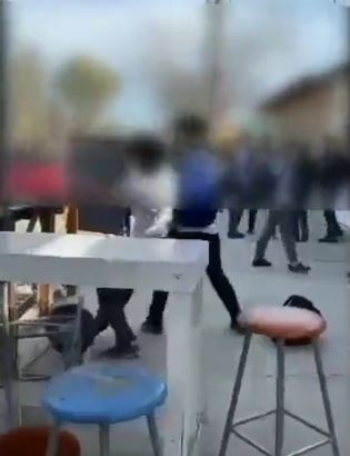 Pelea alumnos colegio secundario Monseñor Audino Rodríguez y Olmos de la Universidad Católica de Cuyo