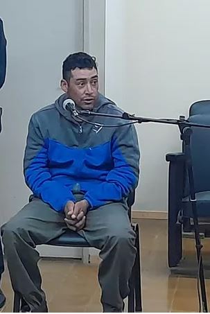 Detenido por amenazar tirarse al vació con su hija, se fugó con la excusa de que iba a orinar