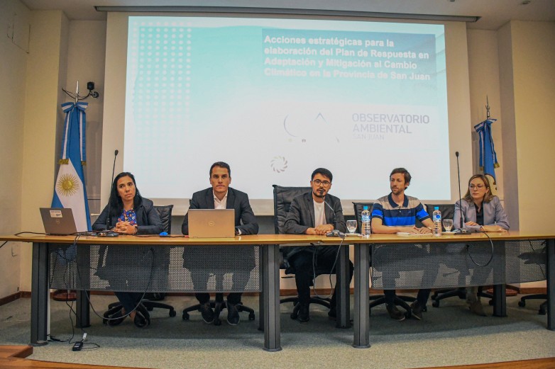 Ambiente presentó a los municipios los avances del Plan de Respuesta al Cambio Climático