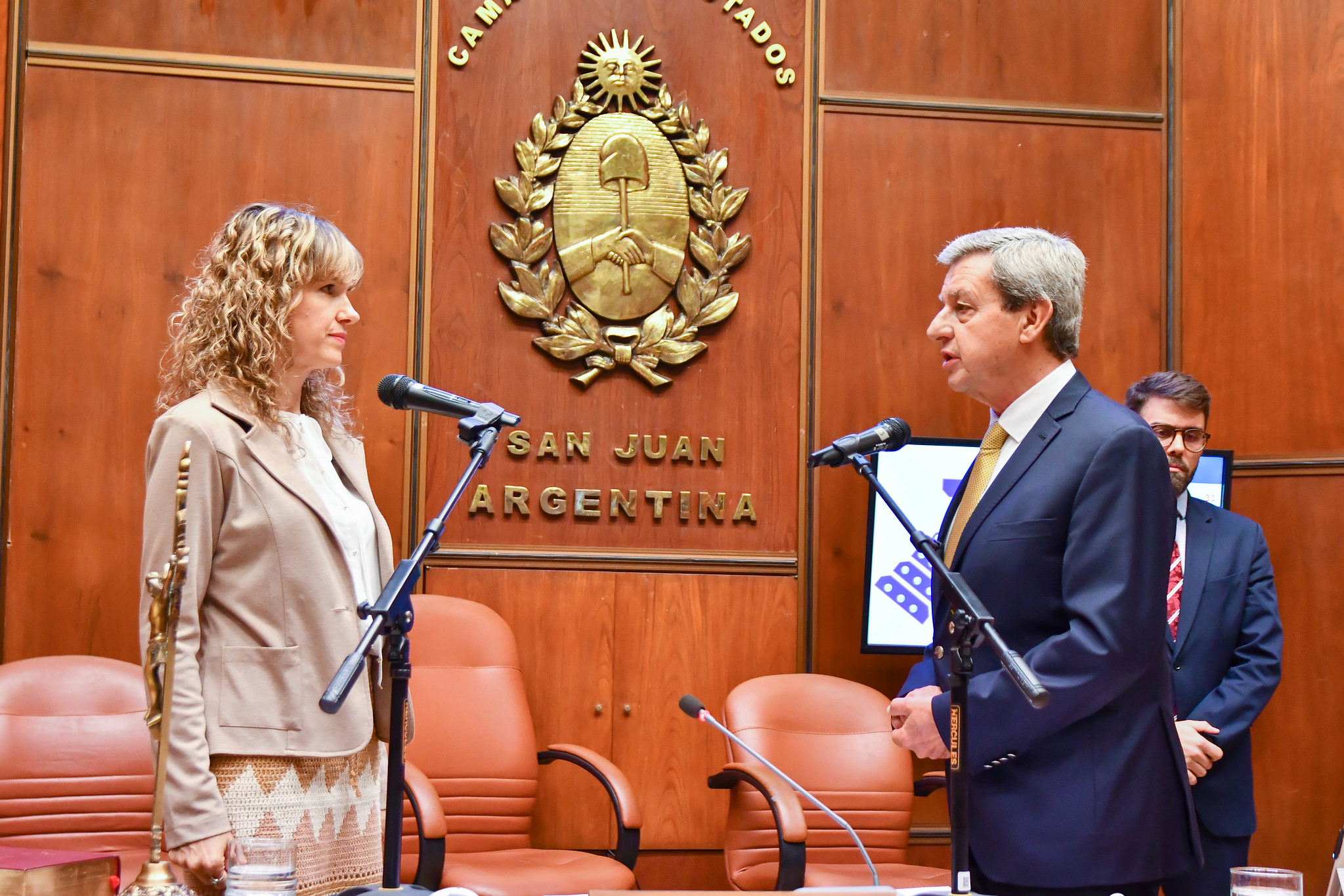 Extienden la emergencia en la obra pública y juró una nueva diputada