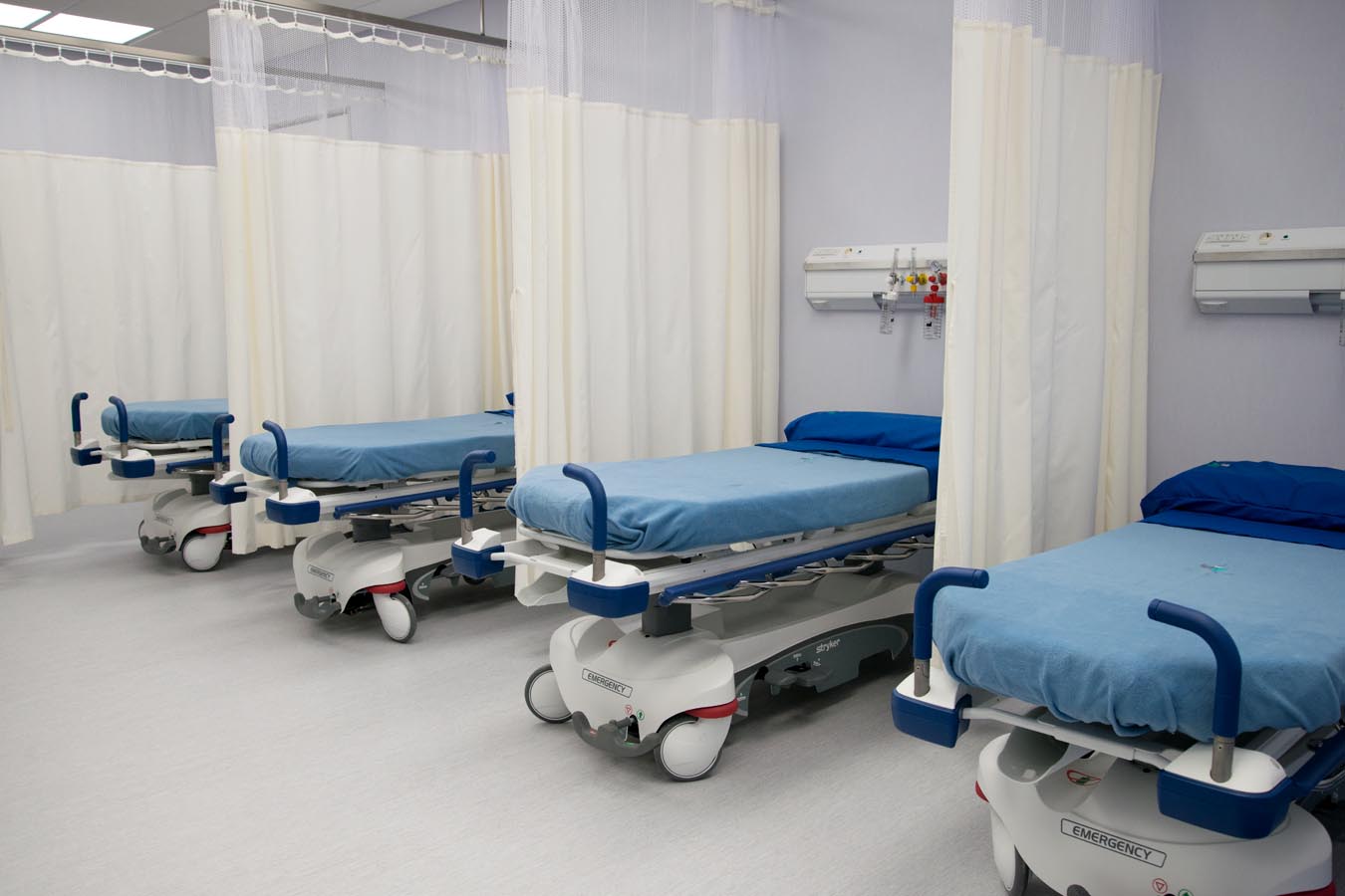 Crisis en la salud: entidades dicen que la falta de insumos médicos demora estudios y las cirugías