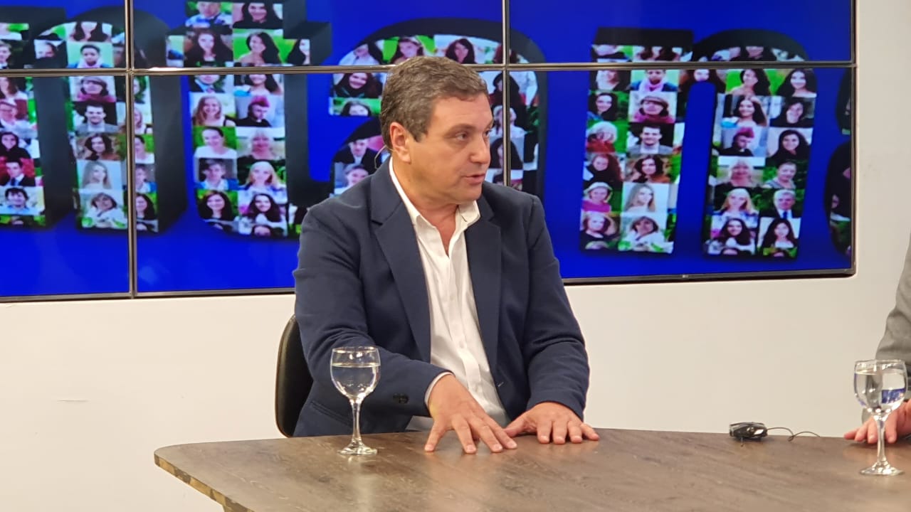 El gobierno provincial ratificó que descontará el día a docentes que adhieran al paro de 48 horas