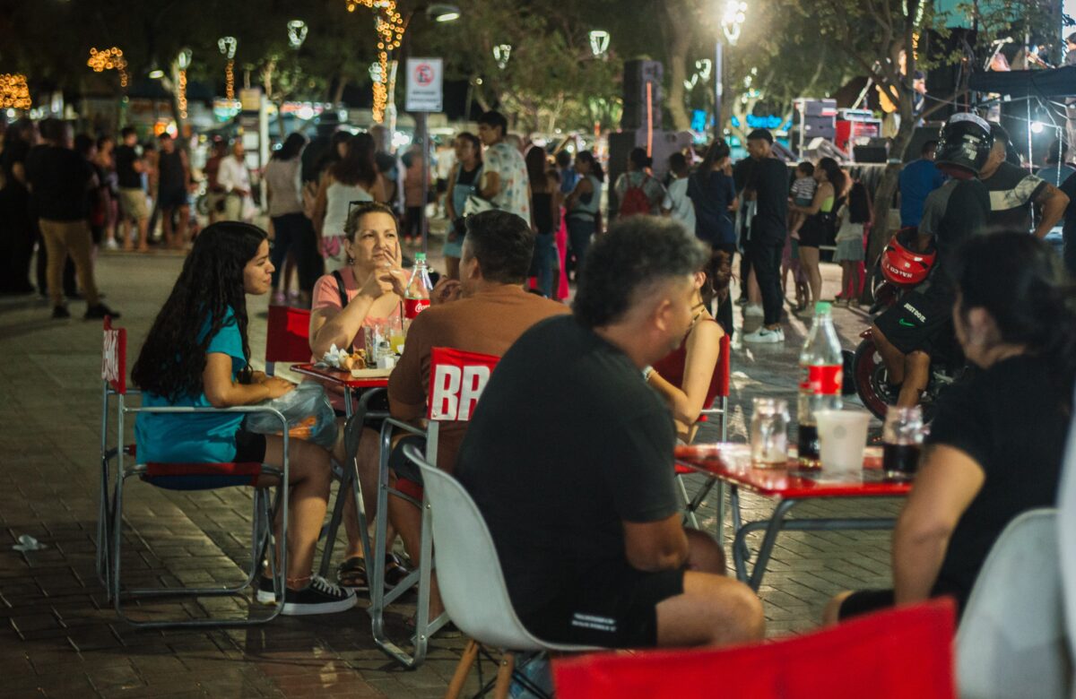 «Comprá en Rawson»: gran concurrencia durante el primer fin de semana