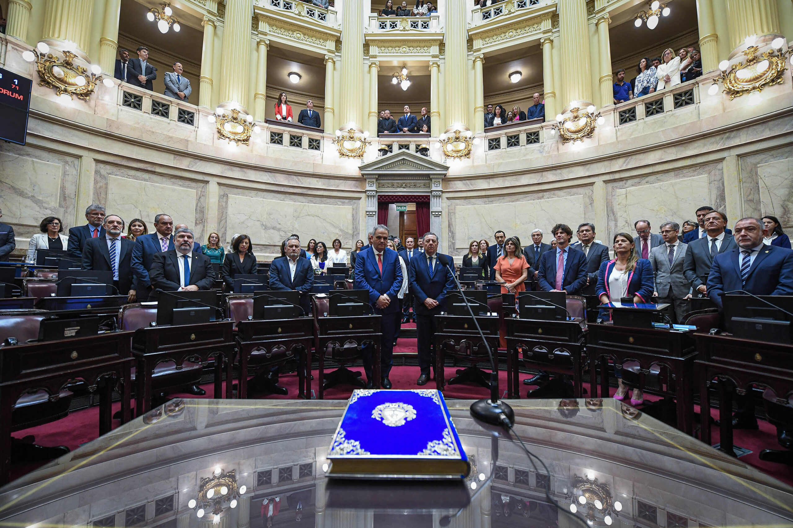 Juraron las 24 senadoras y senadores electos