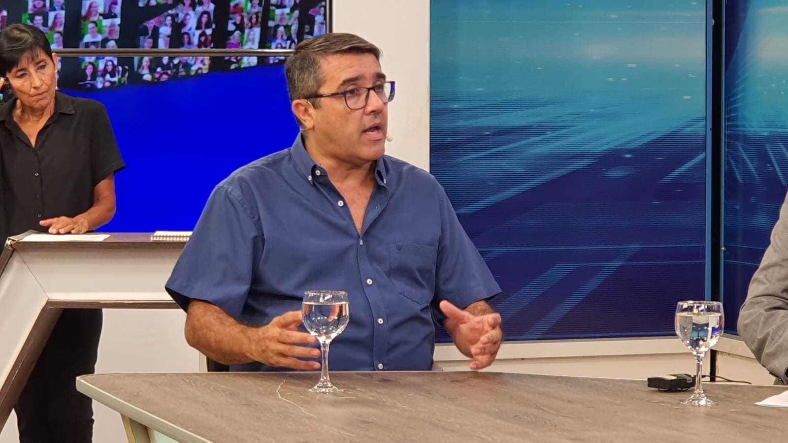 Para el Gobierno el «colectiveo» y las RTO apócrifas son prácticas para desestabilizar: «los anuncios de Orrego le dolió a muchos»