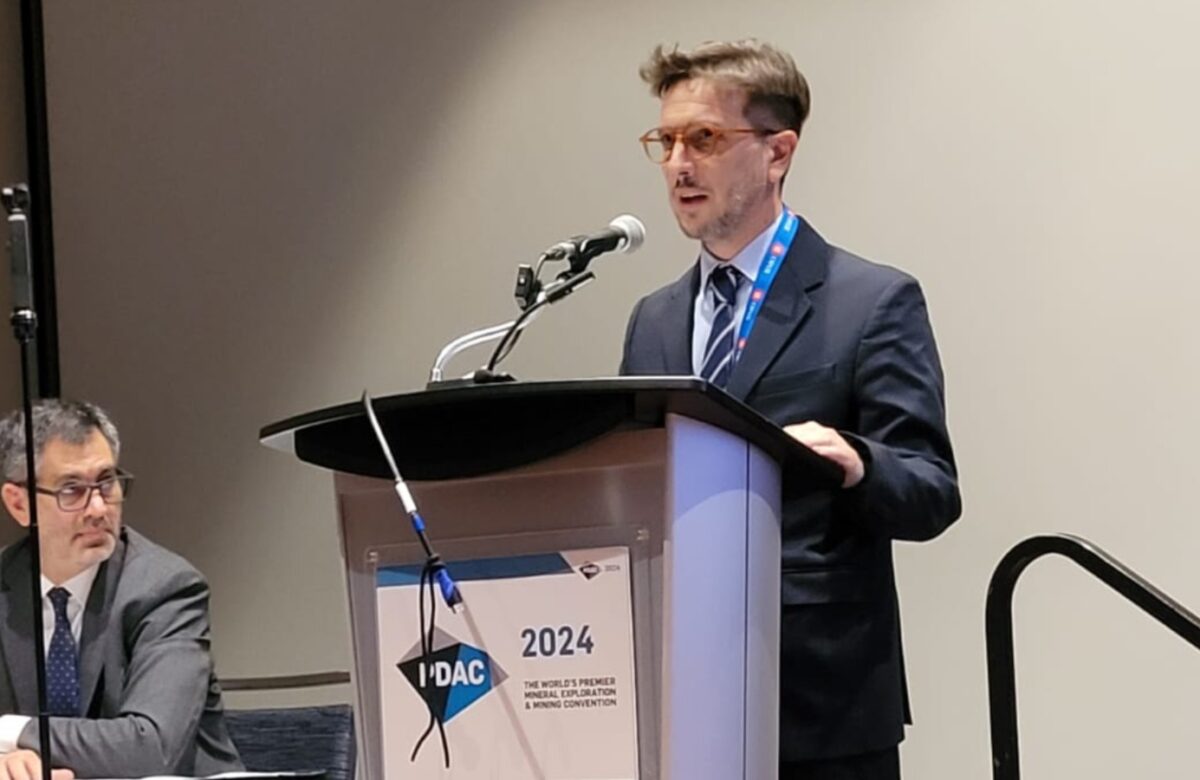 Juan Pablo Perea en Canadá: “Tenemos que apostar a la seguridad jurídica e institucional”