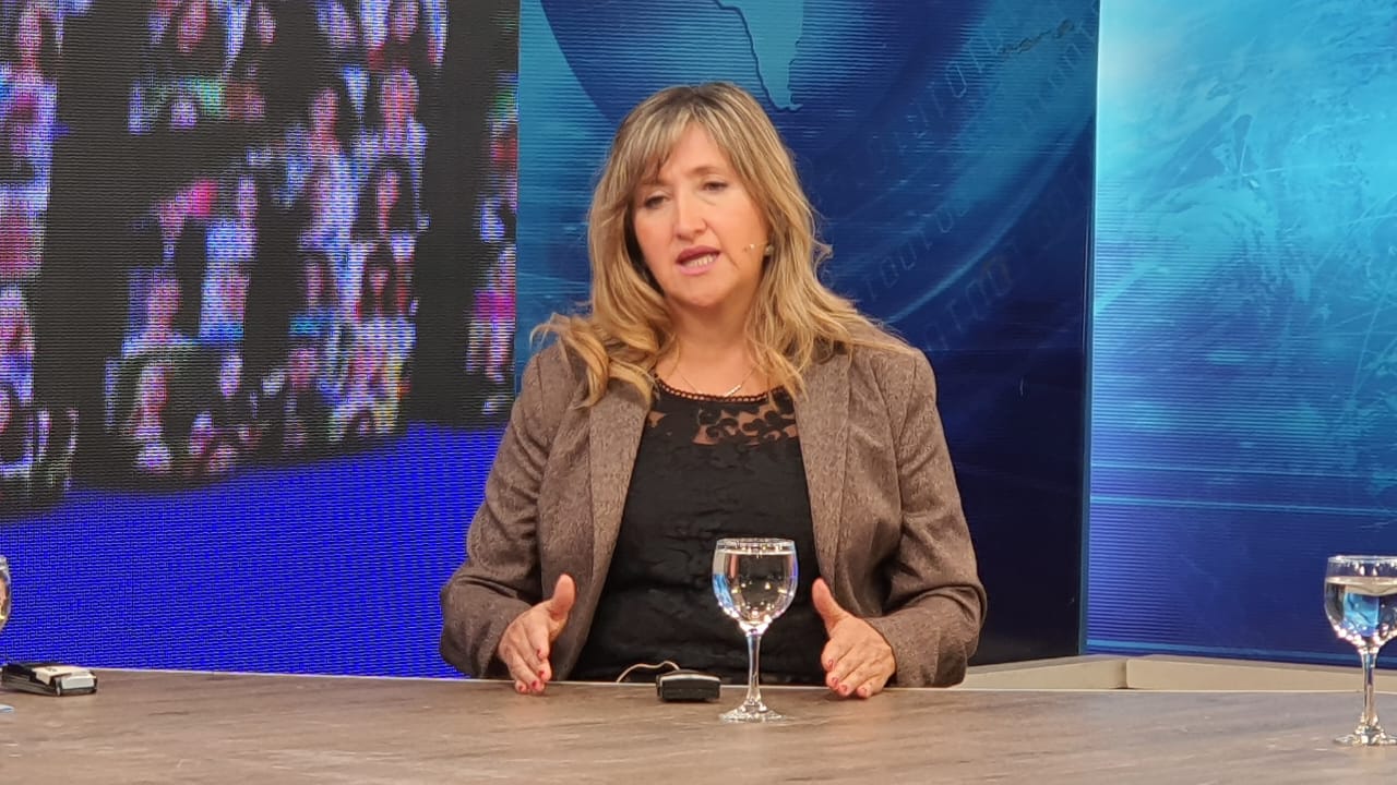 Silvia Fuentes no descarta ser candidata a Intendente de Santa Lucía: «Estoy preparada»