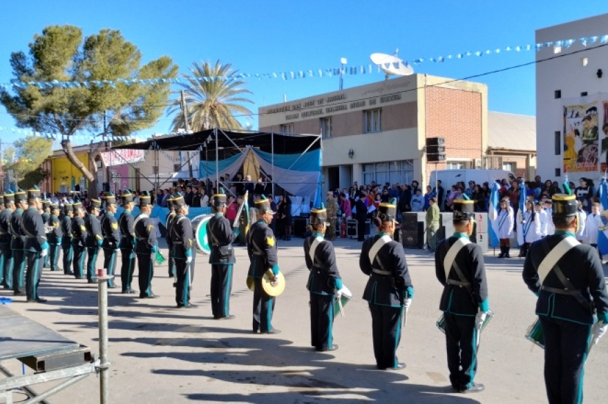 Con desfile cívico-militar Jáchal cerró sus actos por el 273 aniversario