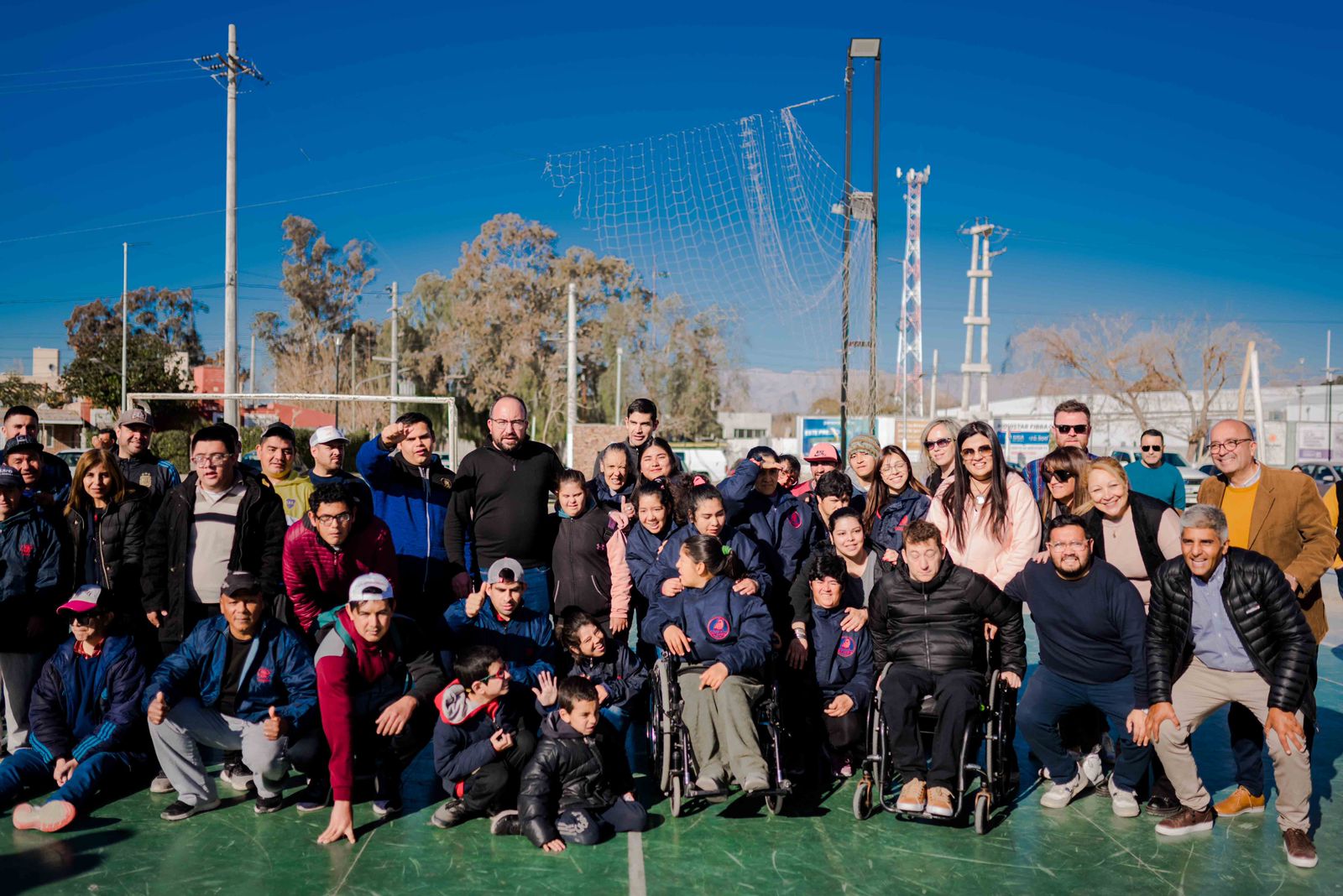 El parque de Rivadavia fue escenario para un encuentro de deporte inclusivo