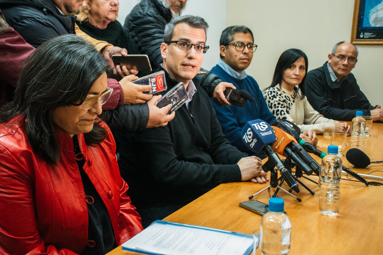 Por las lluvias, el municipio de Rawson debió asistir a unas 30 familias