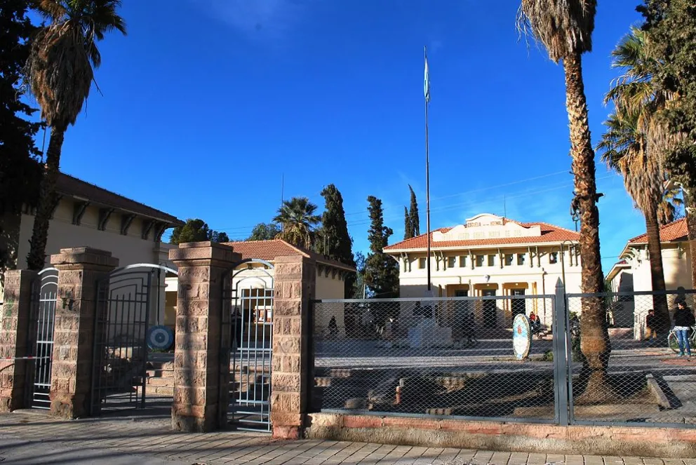 Los docentes del Instituto de Formación Docente de Jáchal llevan siete meses sin cobrar