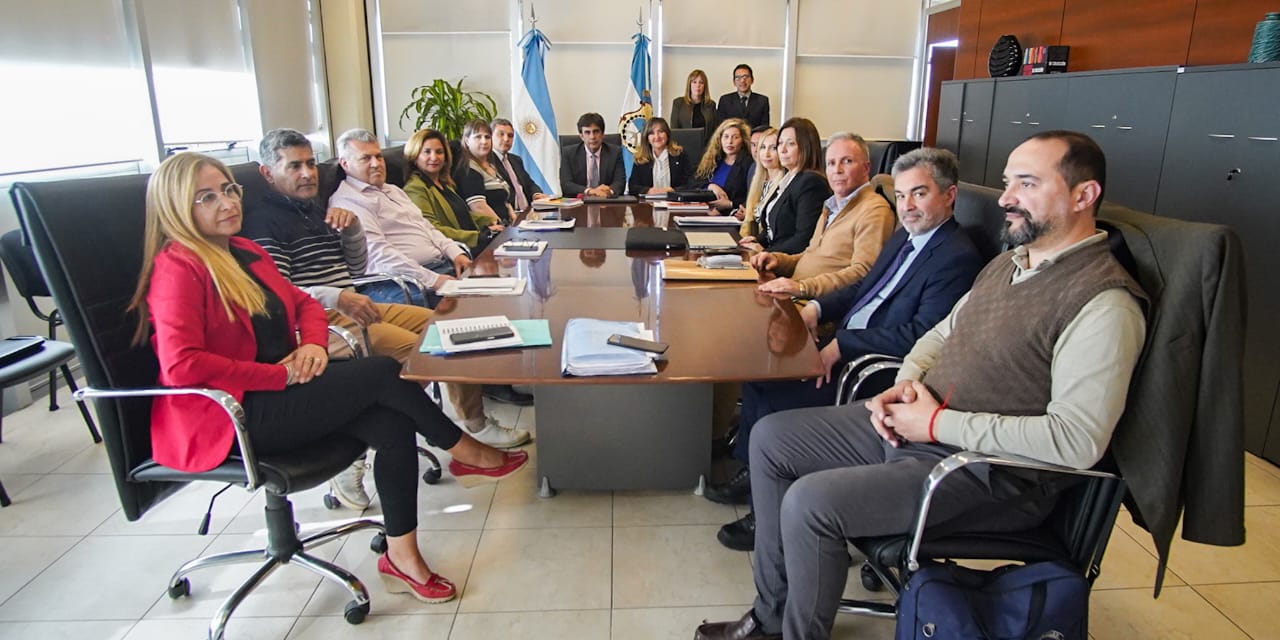 El Gobierno propuso un incremento salarial del 5% para docentes en agosto y septiembre