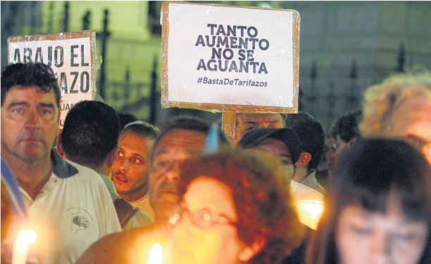 Convocan a un «apagón»  contra la suba de tarifas eléctricas