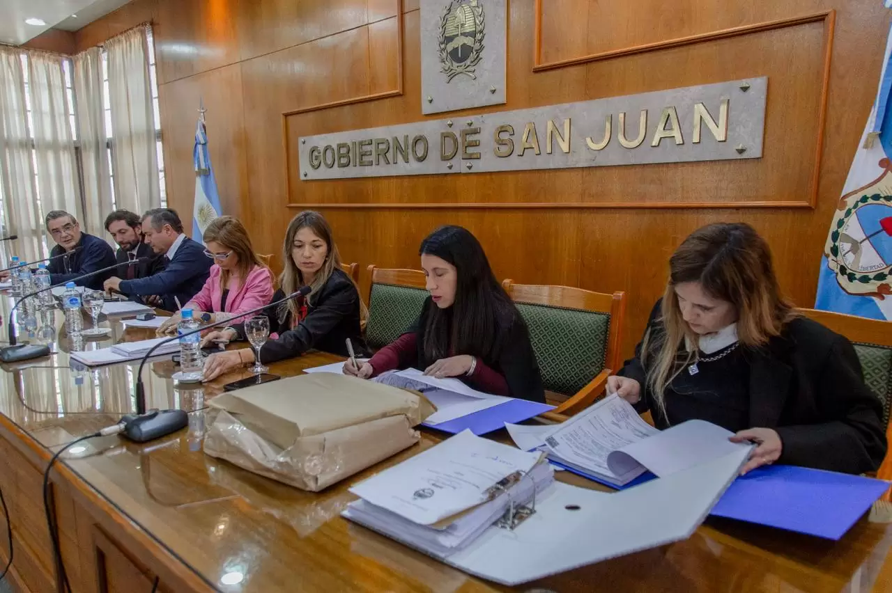 Abrieron sobres de la licitación para el nuevo Canal Agua Negra de Iglesia