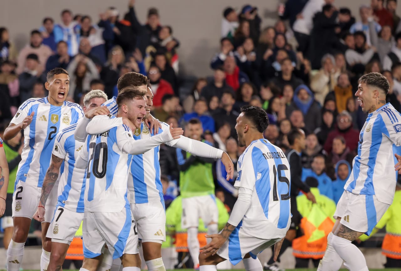 Eliminatorias: Argentina goleó a Chile
