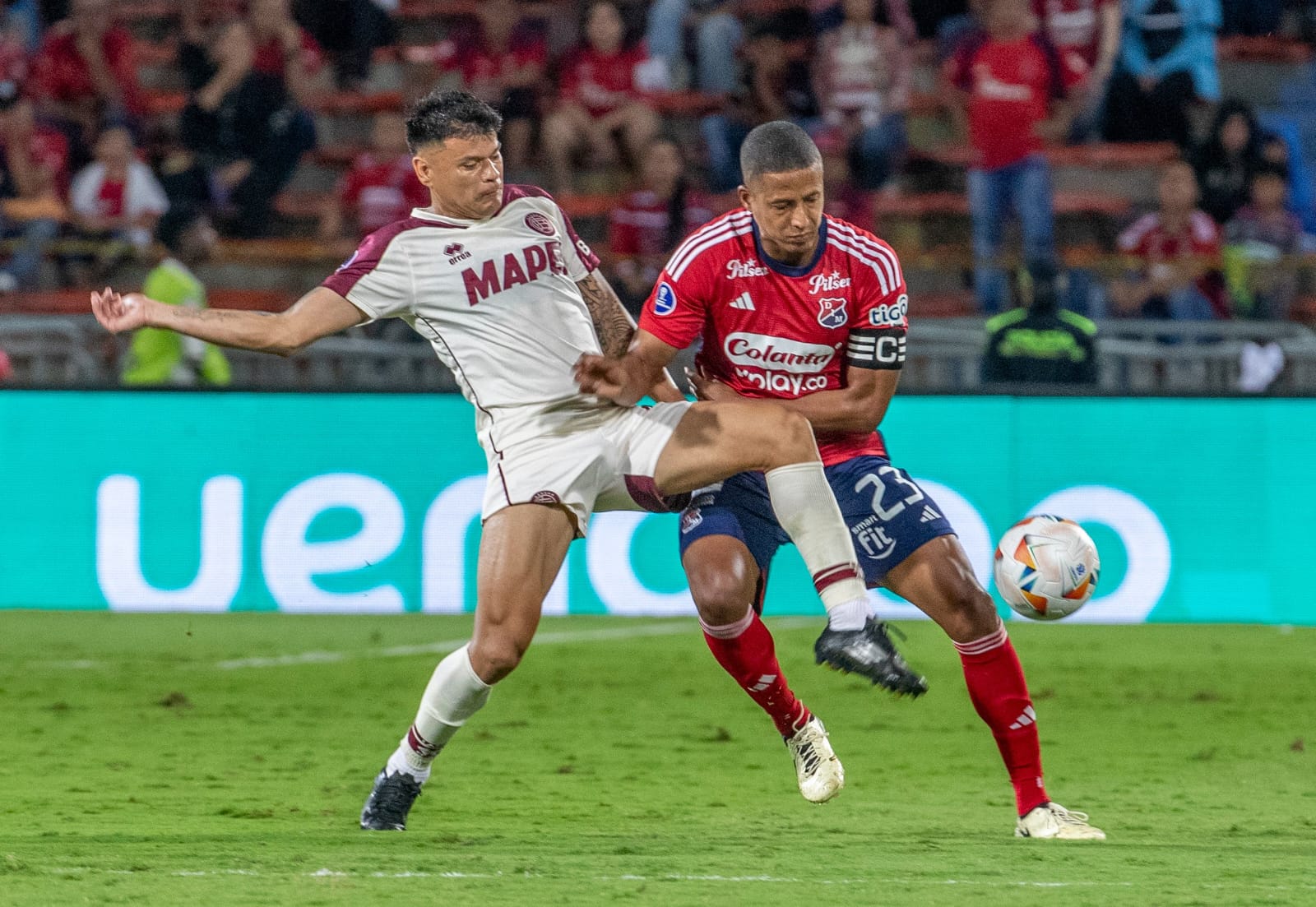 Lanús ganó por penales y está en semifinales