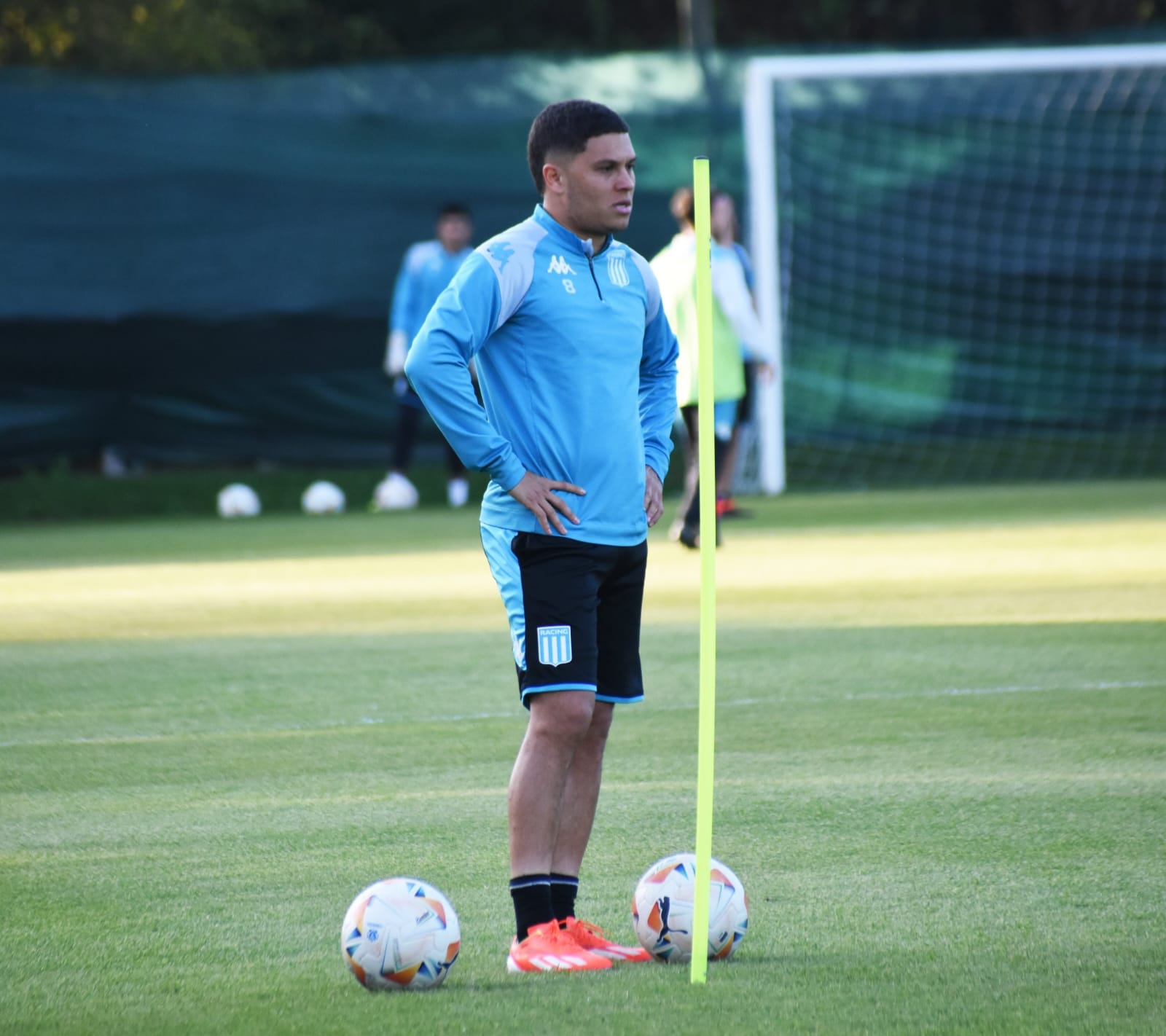 Racing recibe a Atlético Paranaense con la misión de hacer varios goles
