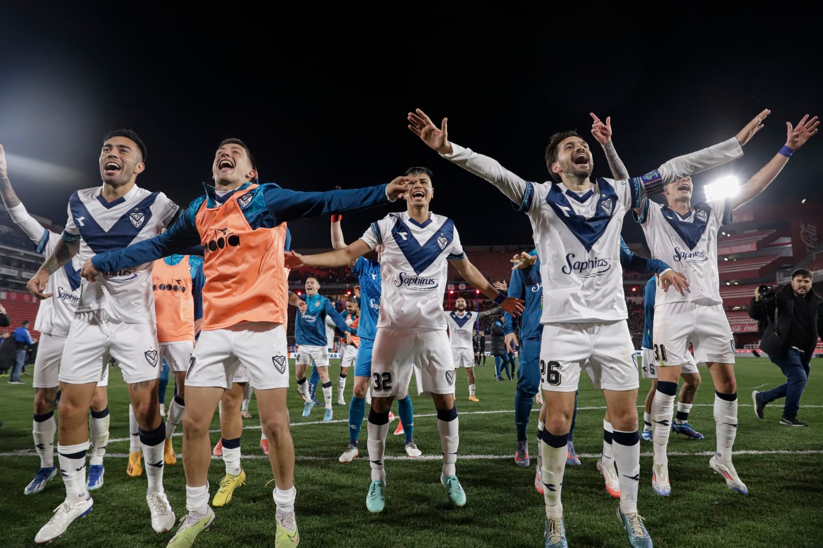Copa Argentina: Vélez juega con Independiente