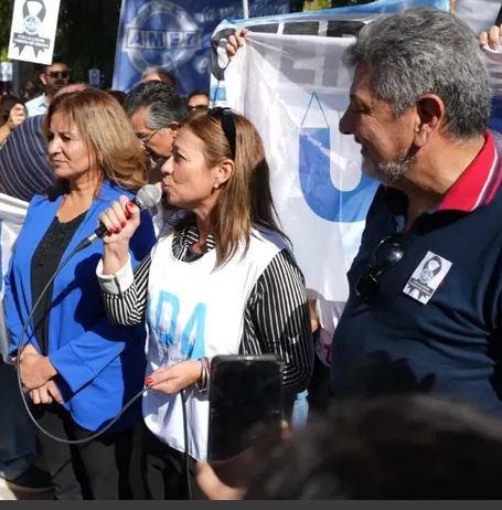 Los tres gremios docentes confirmaron que se suman al paro nacional del 10 de abril