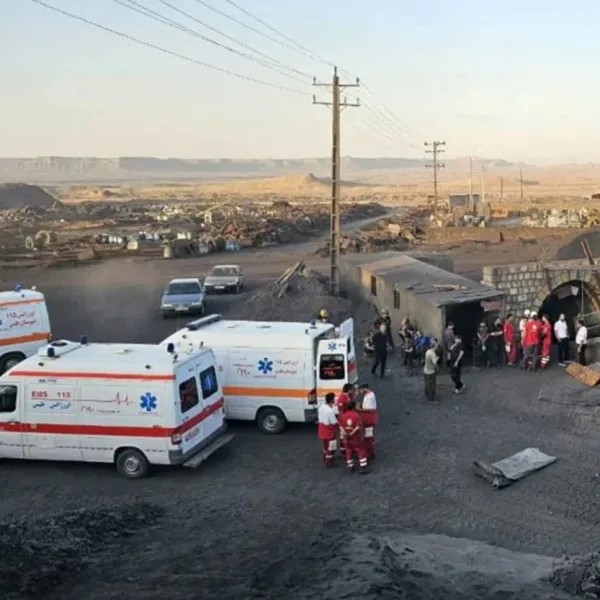 Irán: Tragedia en mina de carbón, 30 fallecidos y decenas heridos