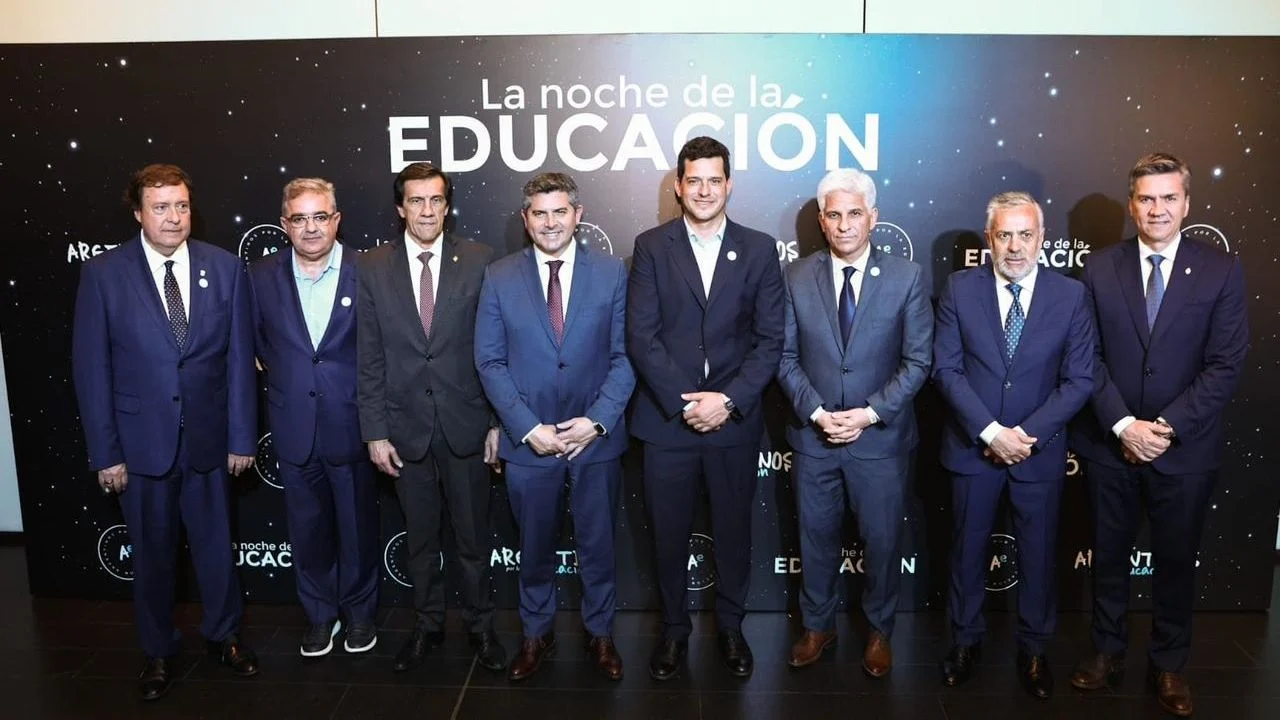 Orrego destacó el compromiso provincial con la mejora continua de la educación