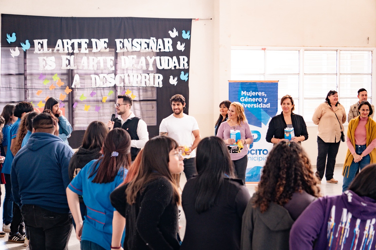 Realizaron una charla sobre «Vínculos Sanos» con estudiantes secundarios de Pocito