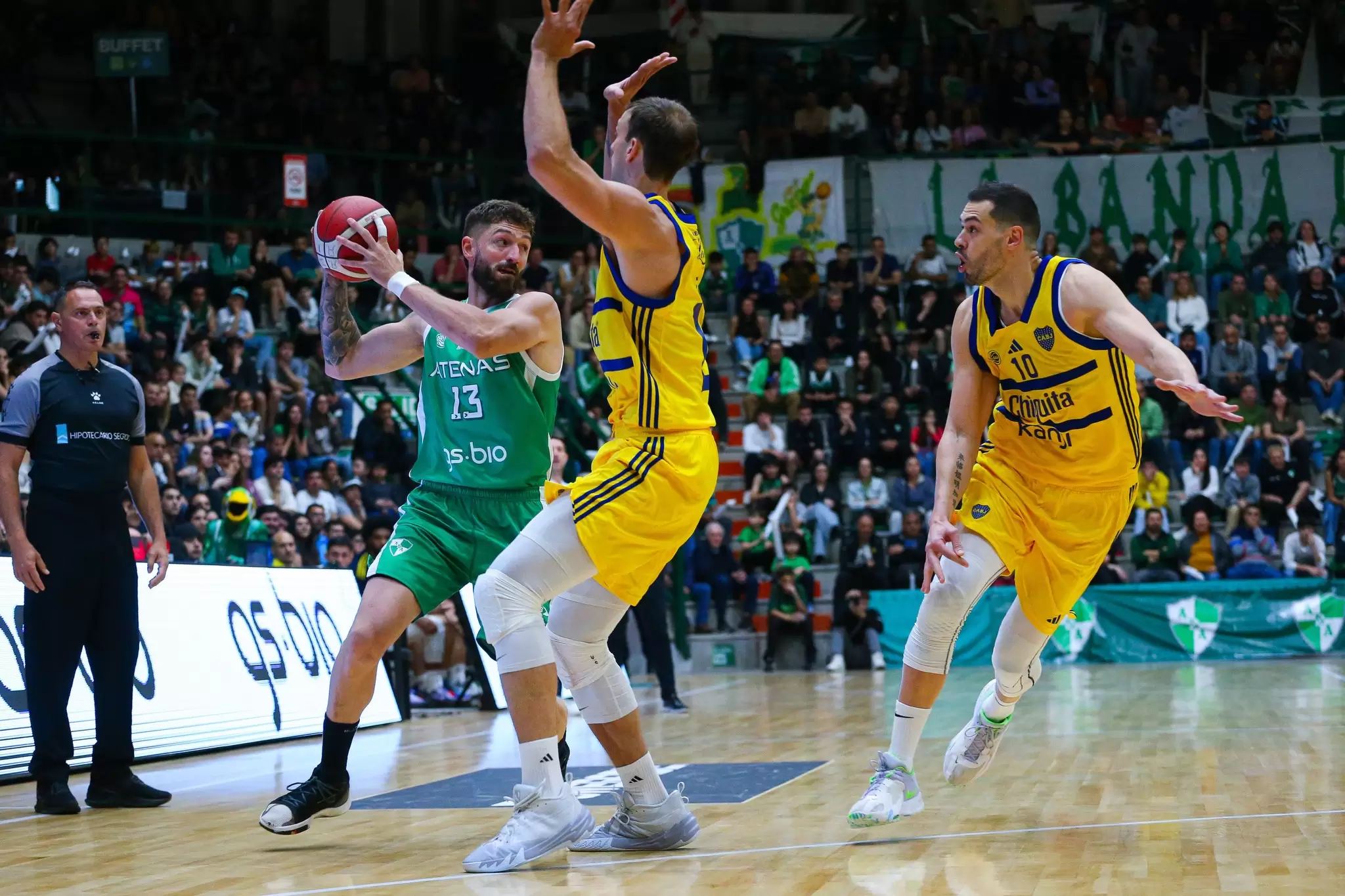 Básquet: Boca empezó con el pie derecho la defensa del título