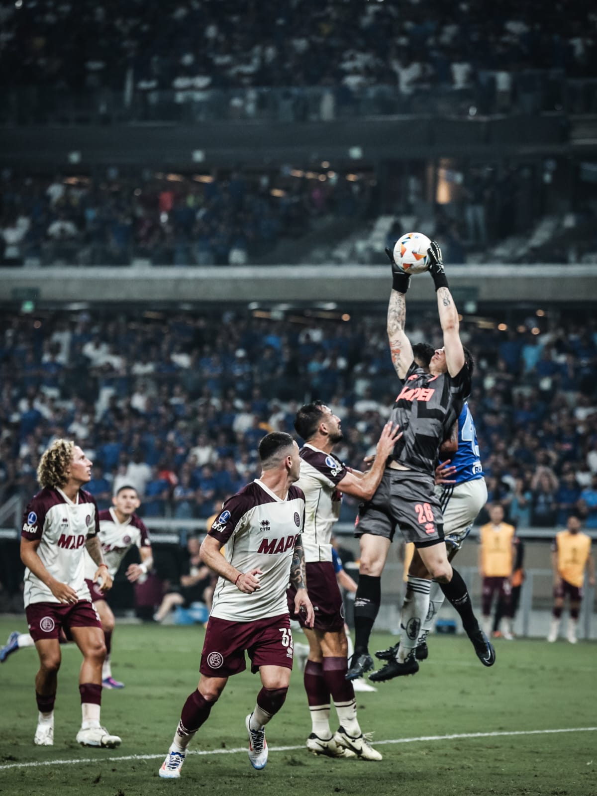 Copa Sudamericana: Lanús se juega la clasificación de local