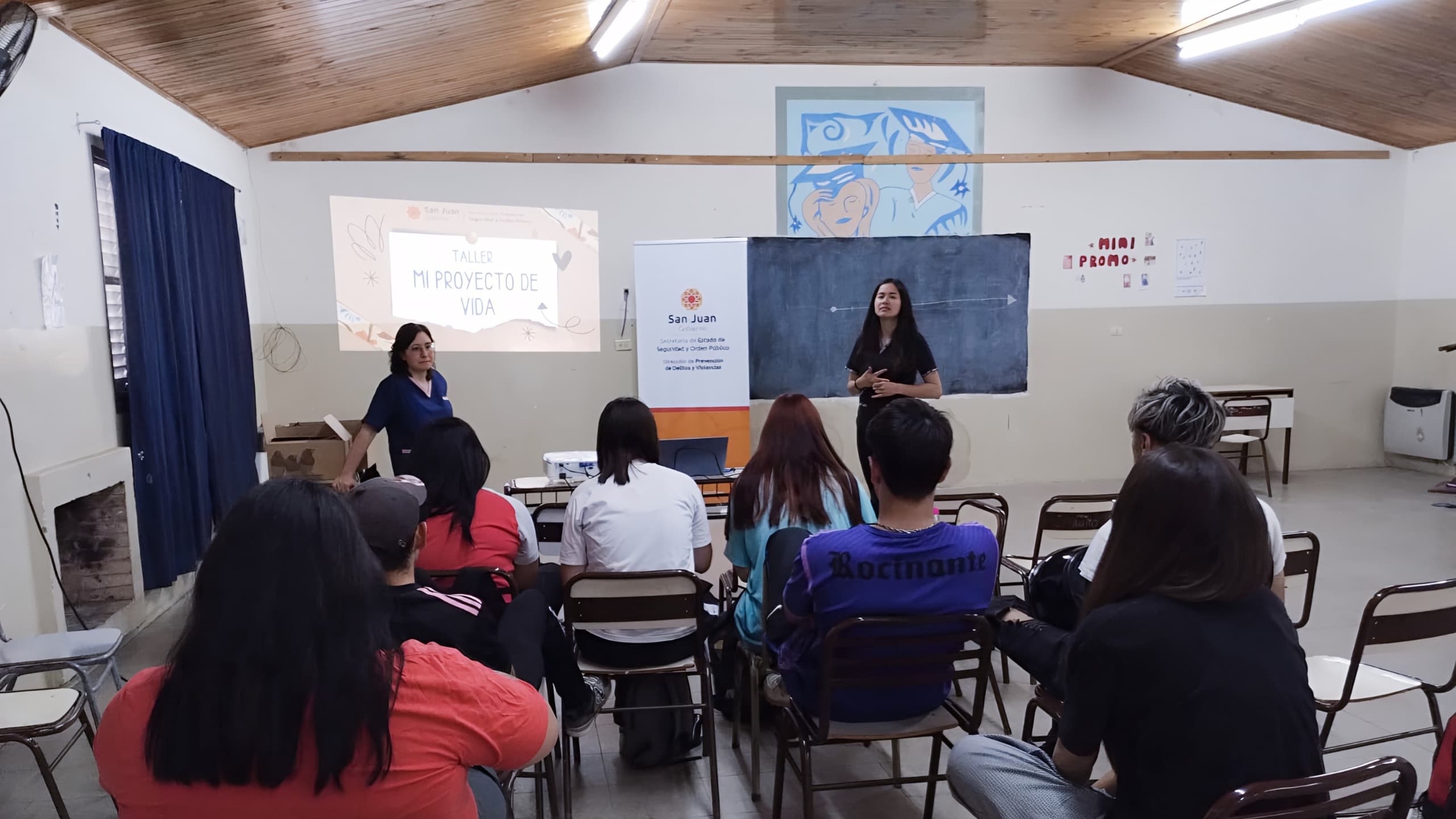 “Prevenir Educando” alcanzó a más de 200 alumnos en octubre con sus talleres de prevención en seguridad