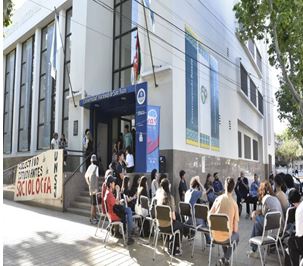 Rectorado: continúa la toma en defensa de la universidad pública