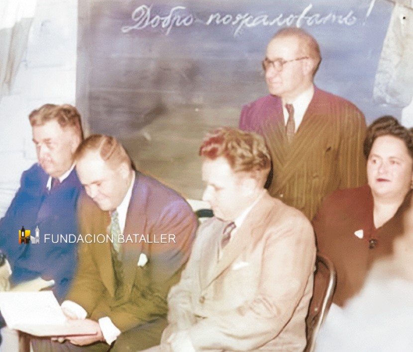 1947 – Federico Cantoni aprendiendo ruso