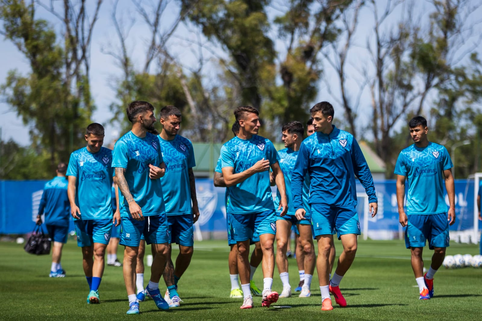 Liga Profesional: Vélez quiere seguir en la cima del campeonato