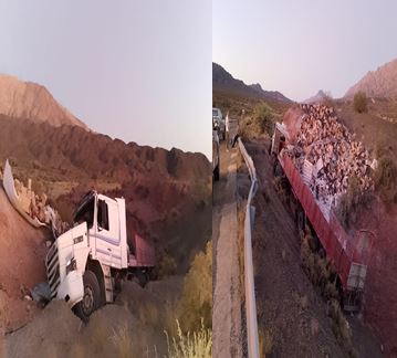 Conductor herido tras volcar su camión en Ullum
