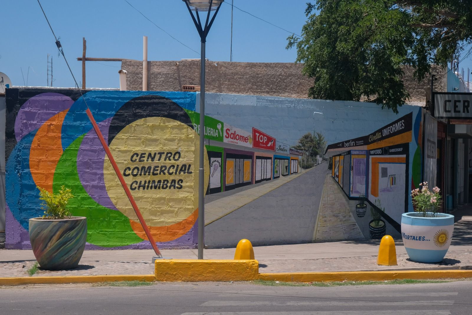 Chimbas dejó inaugurada la segunda etapa del Centro Comercial a Cielo Abierto