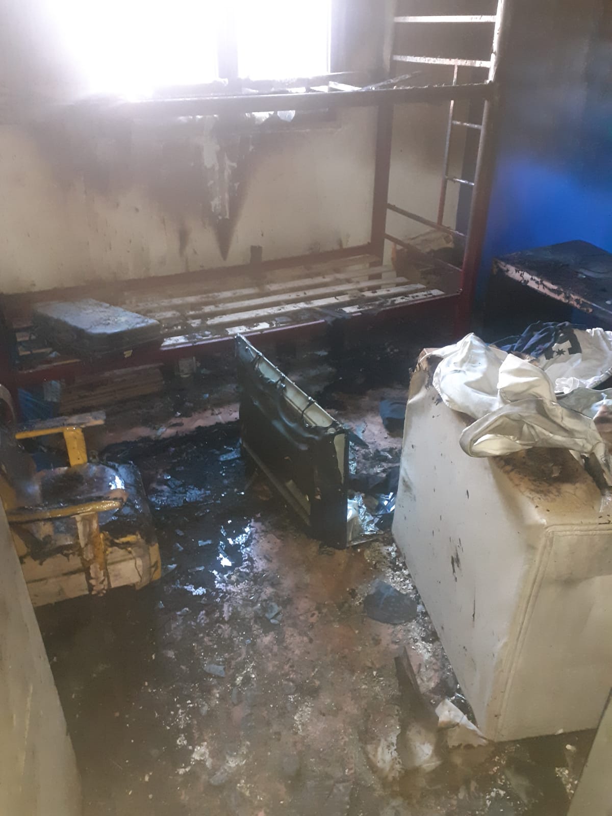 Tras el grave incendio en La Bebida, el Municipio asistió a la familia que perdió todo