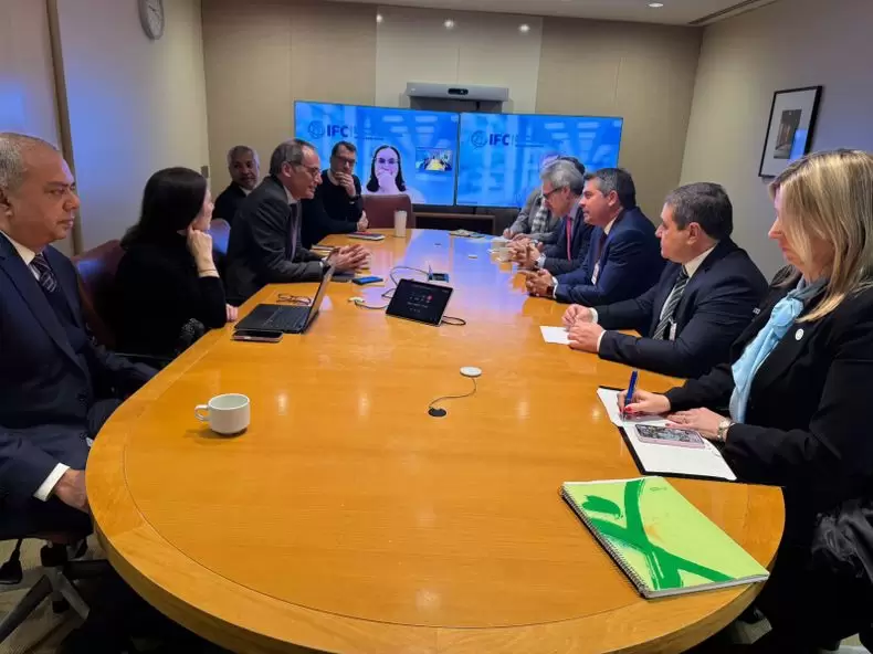 Orrego se reunió con representantes del IFC en Estados Unidos