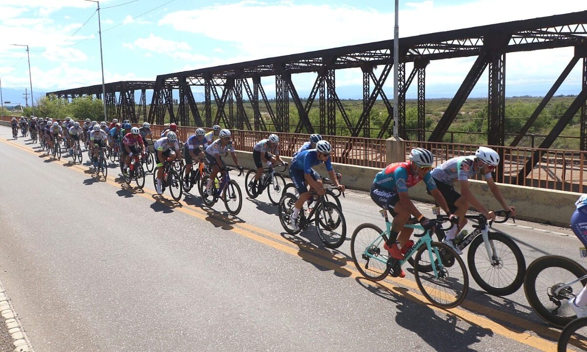Vuelta a San Juan: La cuarta etapa de la Vuelta a San Juan fue para el chileno Jacob Decar