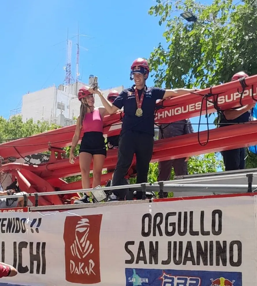 Leandro Sisterna fue recibido a lo grande en San Juan, tras hacer historia en el Rally Dakar