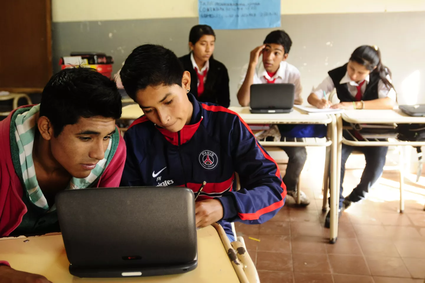 La provincia recibirá 25 mil computadoras para el nuevo programa digital que se implementrá este año: será para alumnos de 5to y 6to grado