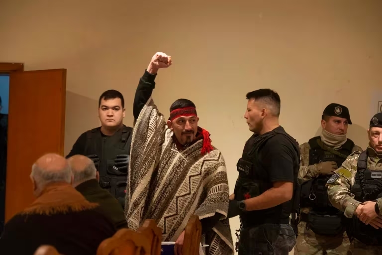Luego de las amenazas de Jones Huala, los mapuches iniciaron nuevos incendios en Chubut